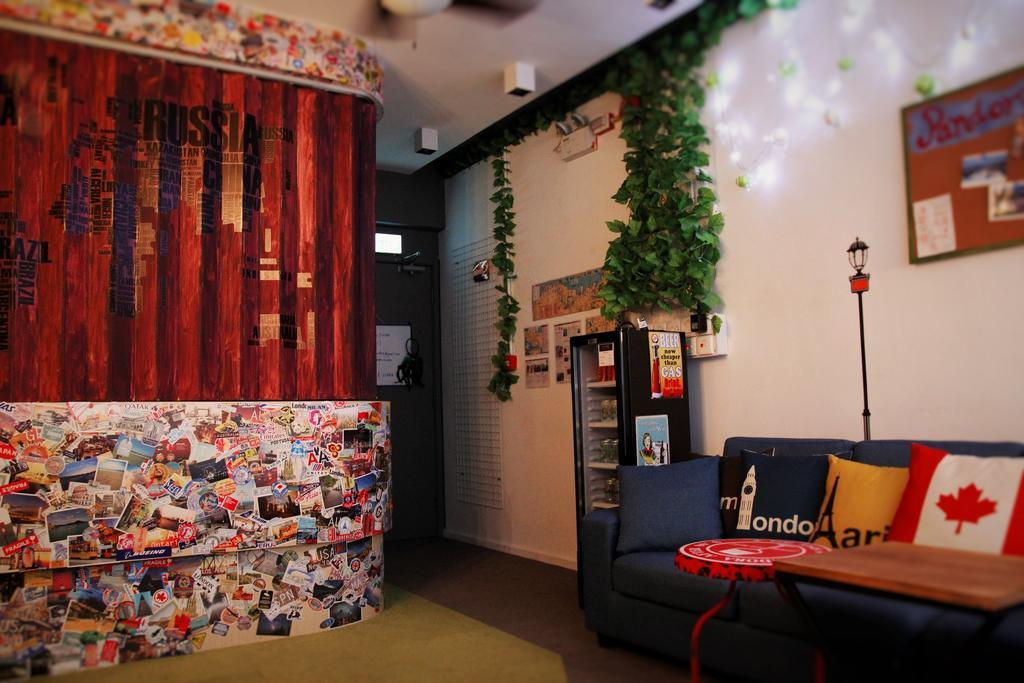 Pandora After 80S Hostel Hong Kong Phòng bức ảnh